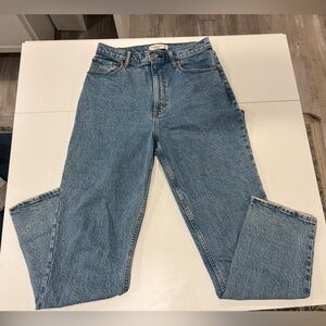 Abercrombie and fitch the ‘90s straight ultra high rise jeans size 10